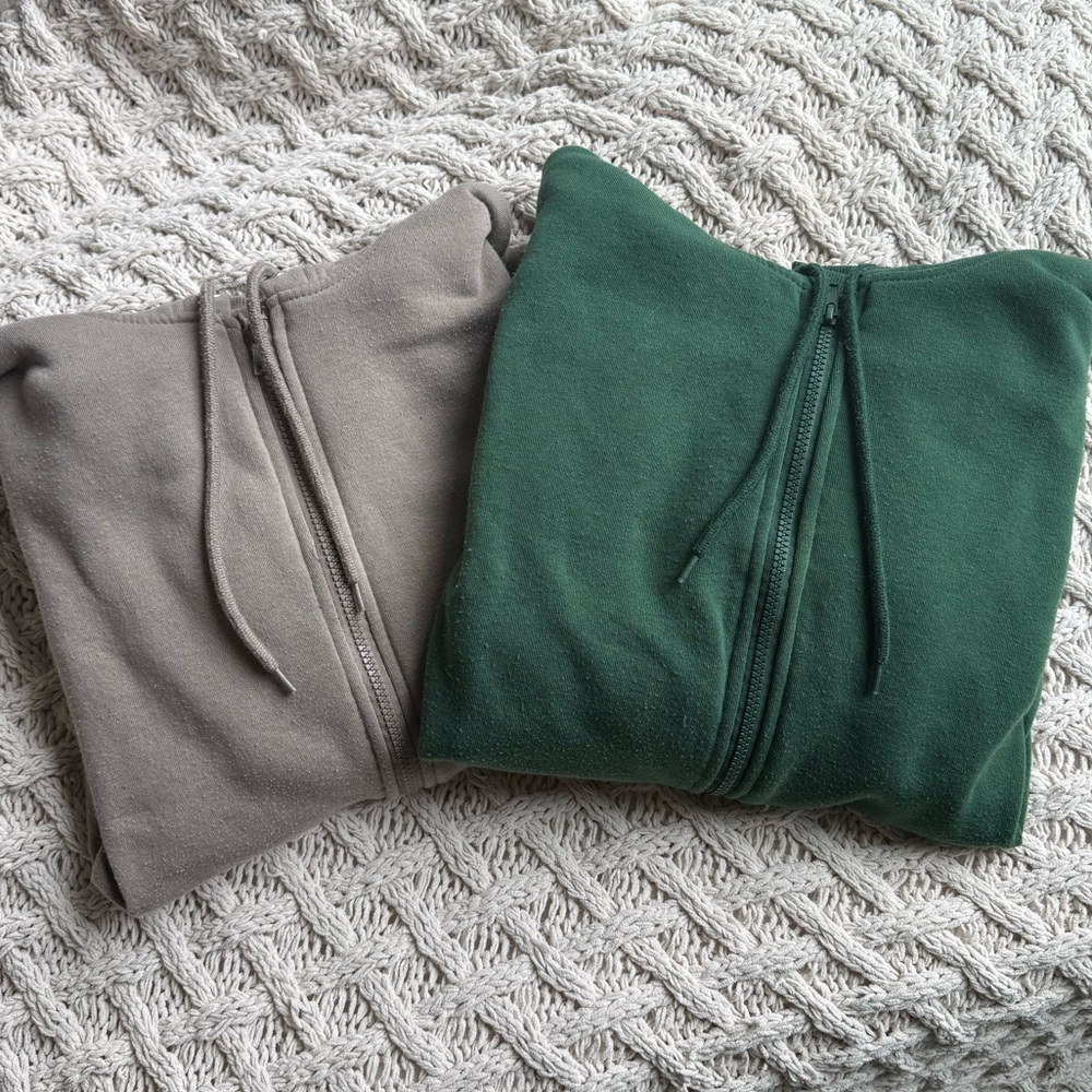 Charlotte Russe Taupe Half-Zip Pullover